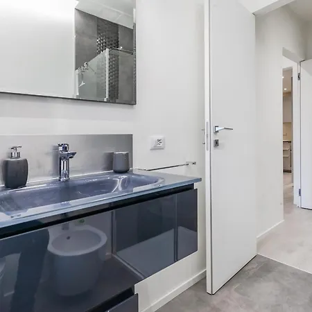 Just Urban - 2br 2 Bathrooms With Balconies -city Life & M5 * 밀라노