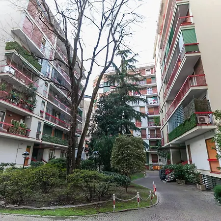 Just Urban - 2br 2 Bathrooms With Balconies -city Life & M5 Daire
